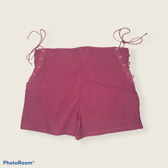 Bozzolo Shorts - Picture 2 of 2